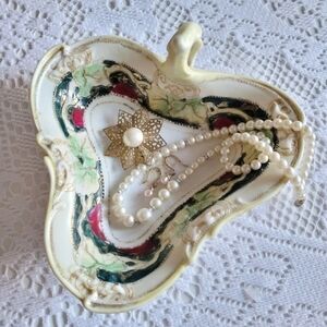 Antique Noritake Nippon Hand Painted Porcelain Moriage Trinket Dish Heart Handle